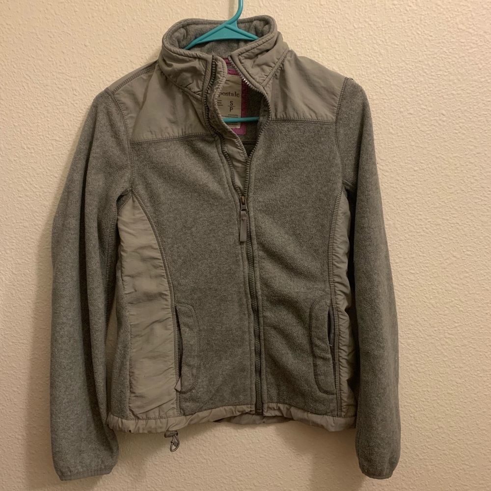 Aeropostale zip up woman’s small